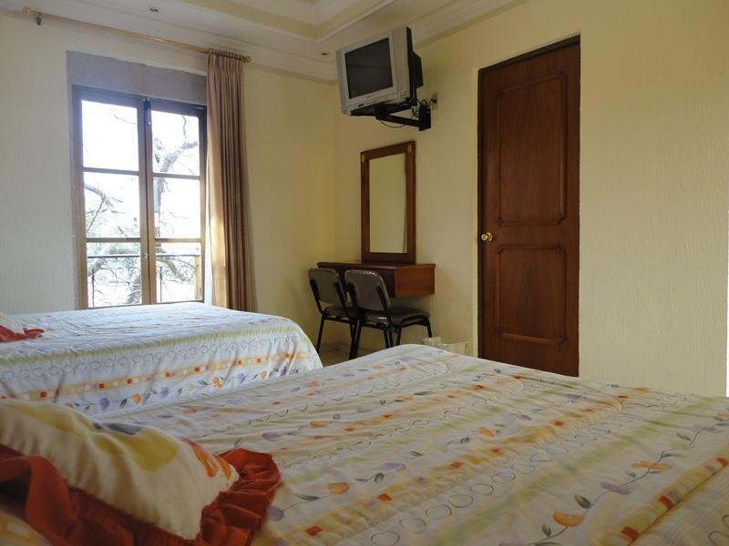 Hotel Rincon Tarasco Морелия Екстериор снимка
